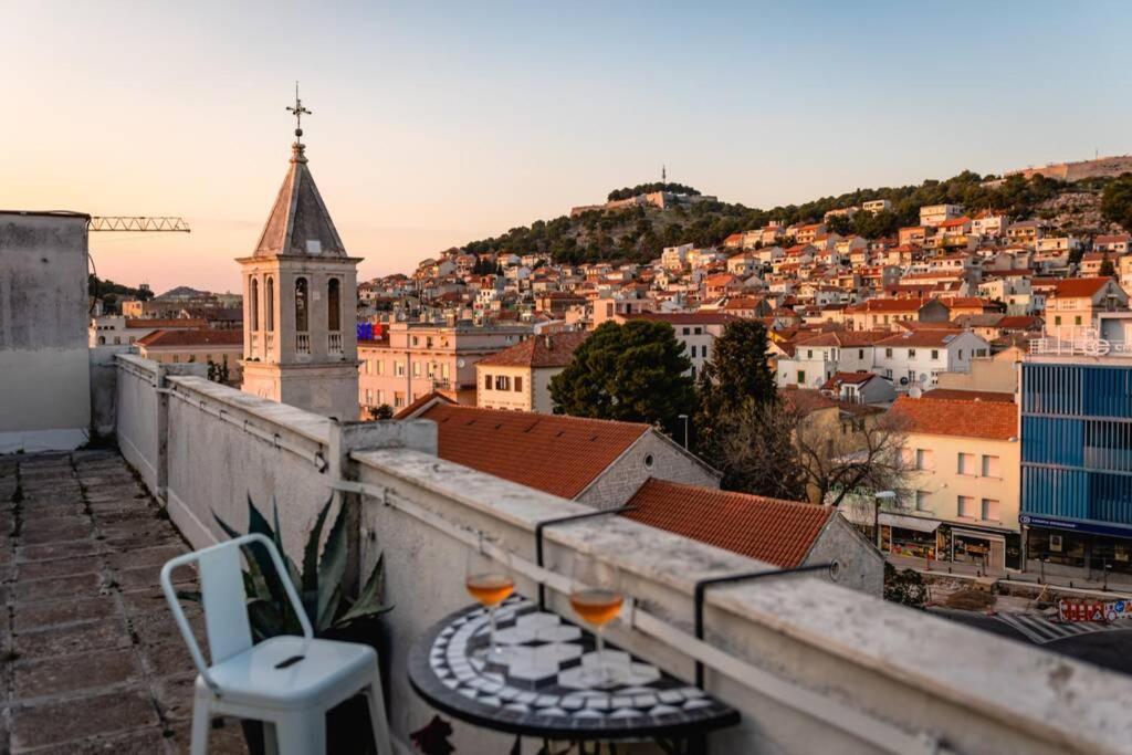 The Spot - Rooftop In The Centre + Parking Apartment